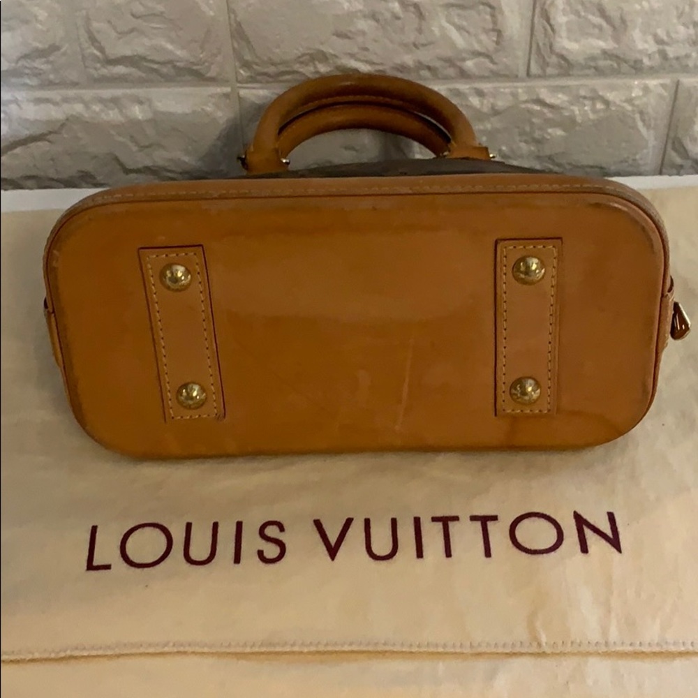 🎉 H*P*🎉 Louis Vuitton Alma Nano BB - Picture 4 of 7